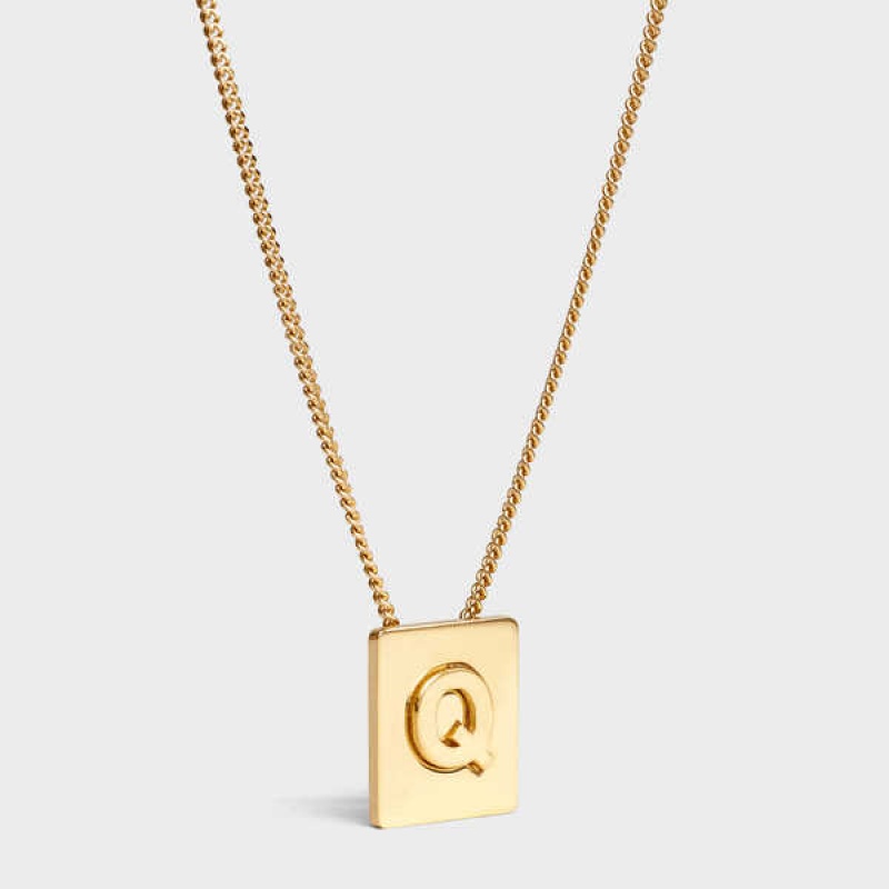 Nahrdelniky Celine Alphabet Q In Brass With Gold Finish Zlate | CL-592280